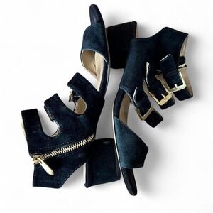 Adrienne Vittadini black suede block heel‎ buckle sandals w/ gold buckle- size 8
